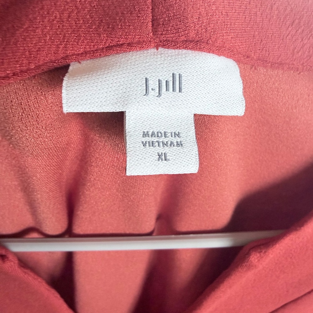 J. Jill Scoop V-Neck Maxi Dress in Deep Rust - Picture 4 of 4